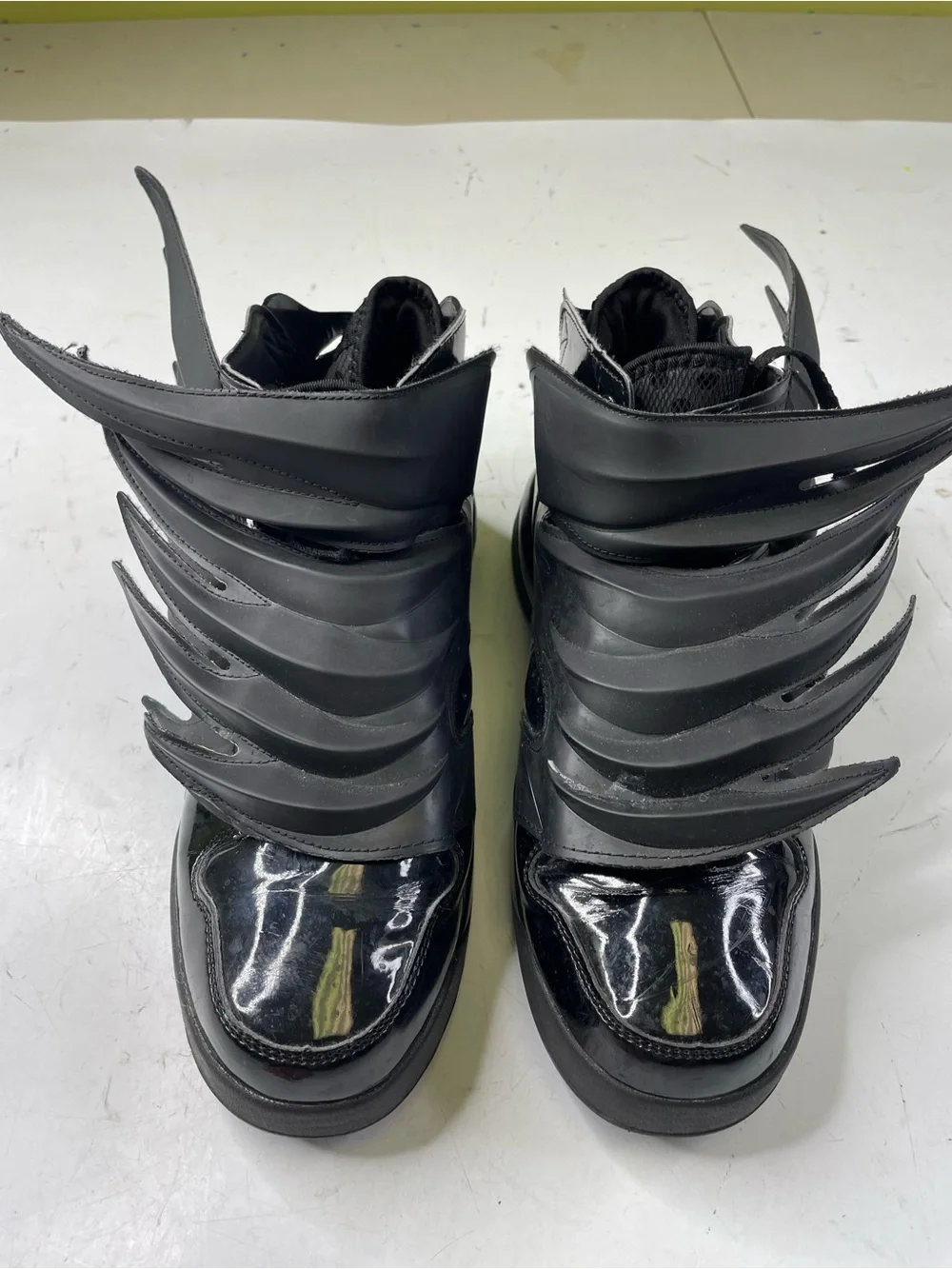 adidas velcro wear